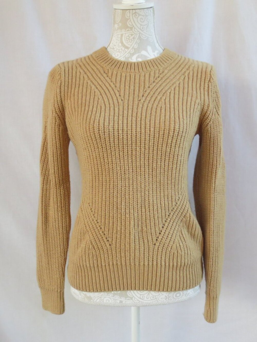 Banana Republic Sweater Butterscotch Pointelle Sculpted Thick 100% Wool Size S